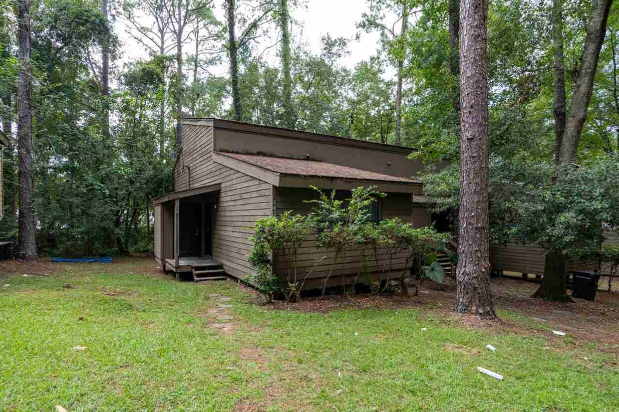 Primary Photo - 1342 Rumba Ln