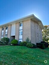 Building Photo - 280 Gardner Ave