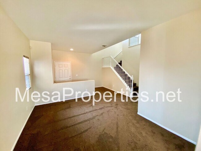 Building Photo - 14350 Jackrabbit Ln