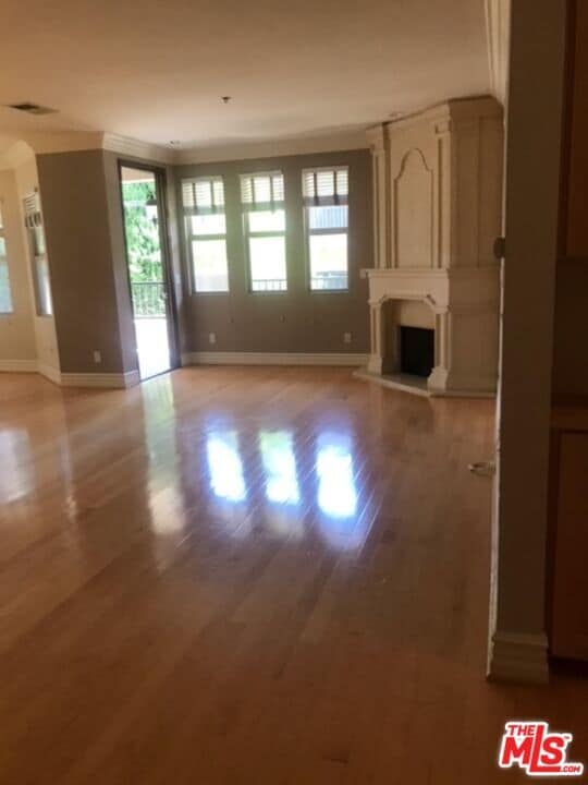 Foto del edificio - 1658 Camden Ave