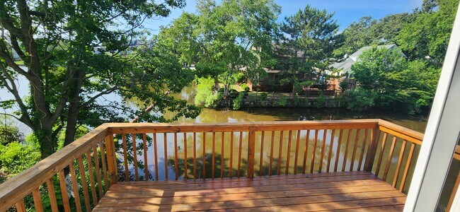 Vista del lago Holly - 801 Baltic Walk