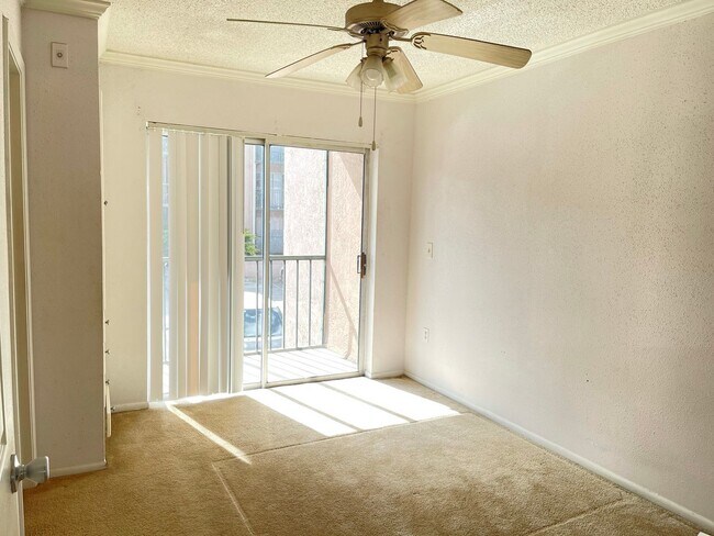 Foto del edificio - RENT BY MARCH 31st and RECEIVE 2 WEEKS OFF...