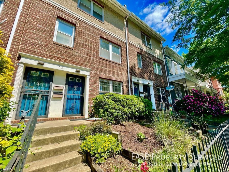 Primary Photo - 513 Rhode Island Ave NW