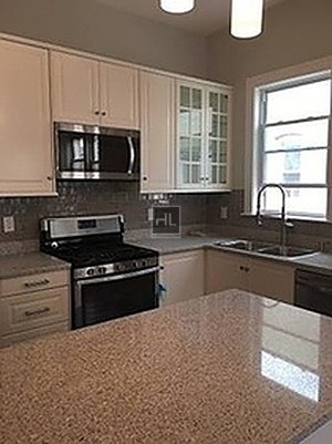 Foto del edificio - 232 91st St