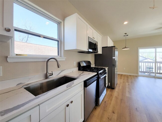 Foto del edificio - 1903 Mary St