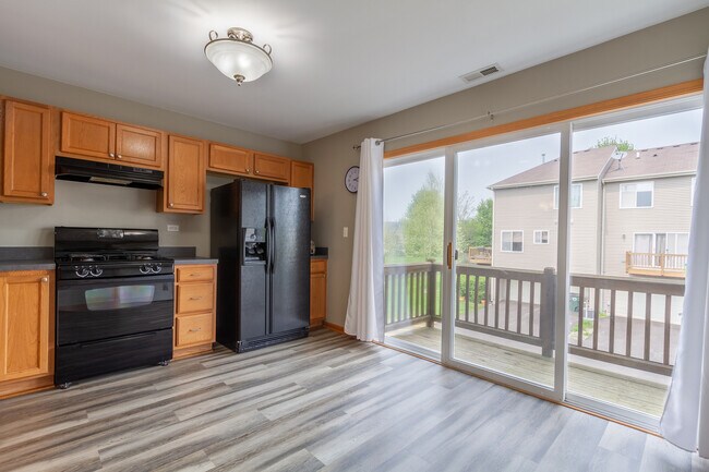 Foto del edificio - 1306 Shamrock Ln