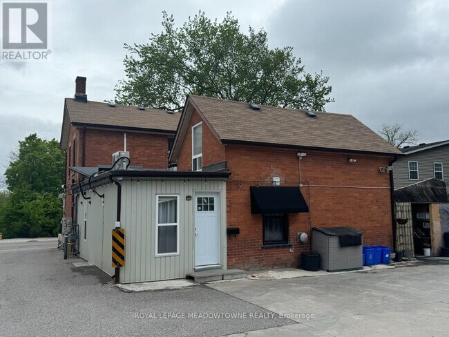 Photo du bâtiment - 126 Main St S