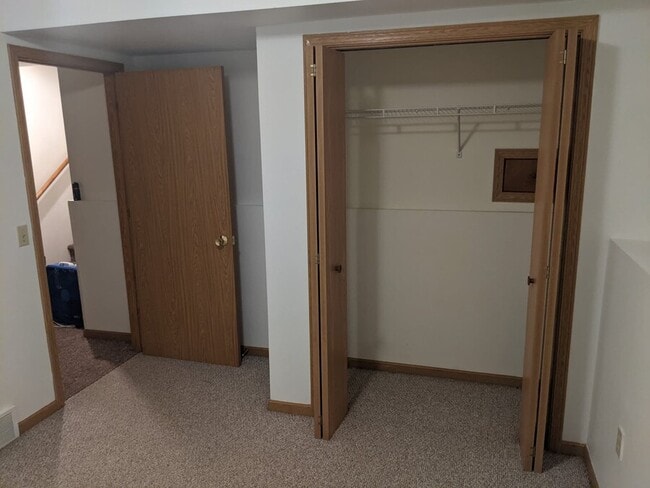 Foto del edificio - 487 W Prairie St