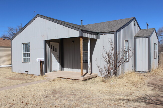 Building Photo - 3516 31st St