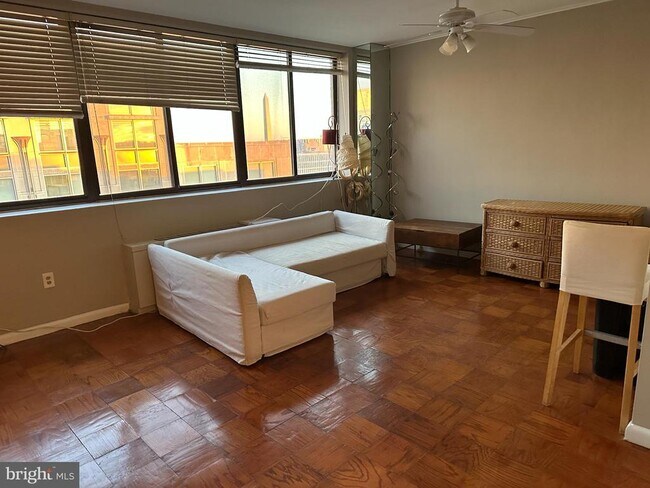 Foto del edificio - 522 21st St NW