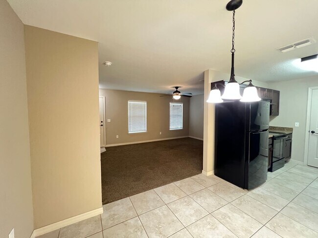 Foto del edificio - BEAUTIFUL 3 BD/2BA Home in Beautiful Ocala!!!