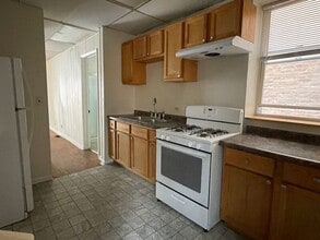 Building Photo - 4503 W Armitage Ave