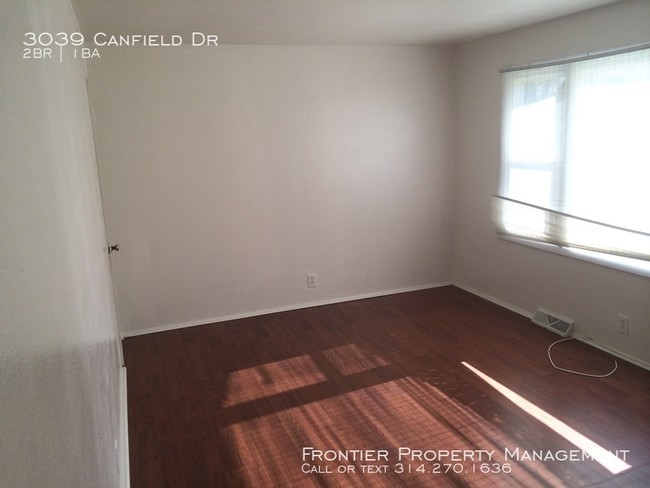 Building Photo - 3039 Canfield Dr