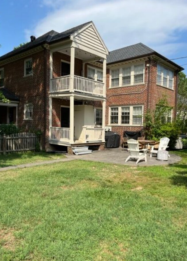 Foto del edificio - 4217 Park Ave