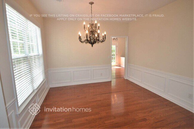 Foto del edificio - 544 Watercress Dr