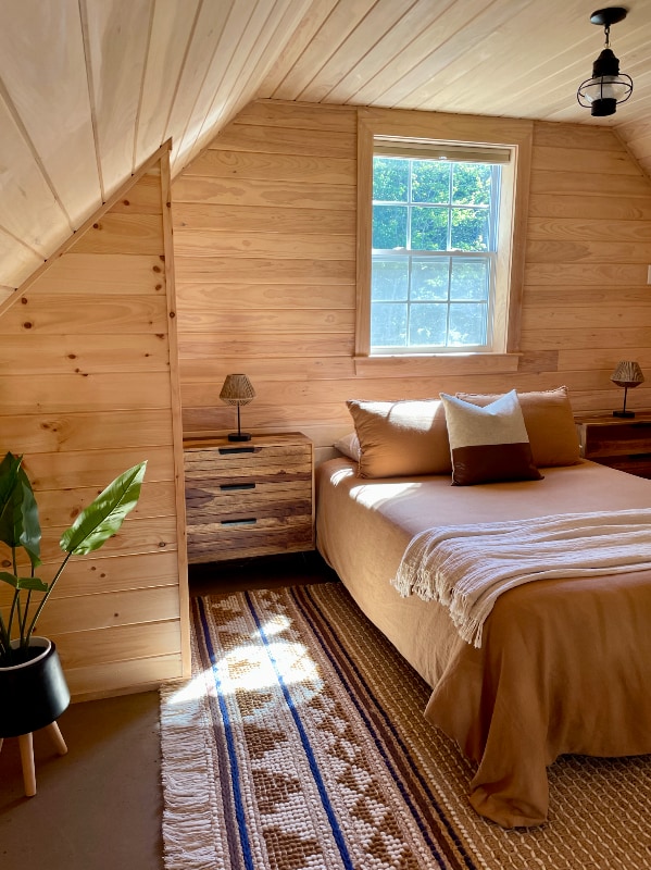 Building Photo - 10 Elizabeth Ln