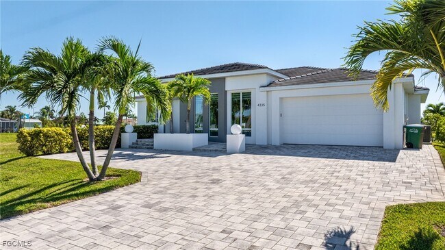 Foto del edificio - 4335 Sands Blvd