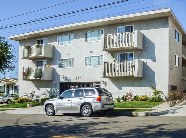 Building Photo - 524 Francisca N Ave