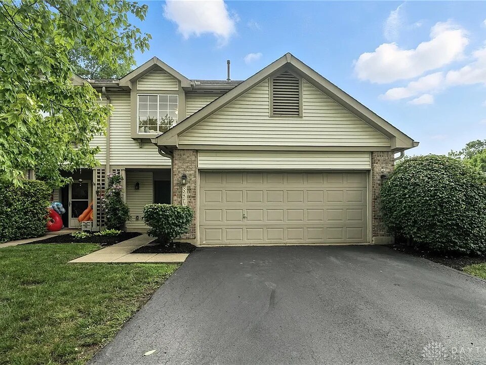 Photo - 8576 Timber Park Dr (Centerville, OH)