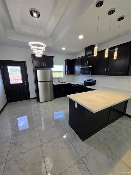 Foto del edificio - 1024 N Blair Ave