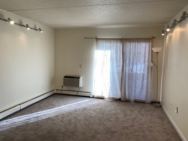 Foto del edificio - 12 Ellery St