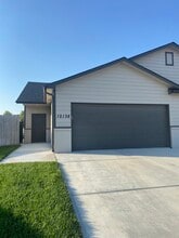 Building Photo - 3221 Cedar Downs