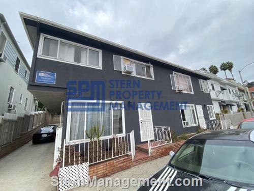 Building Photo - 953 North Vendome