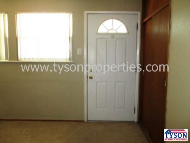 Foto del edificio - 4408 14th Ct NW