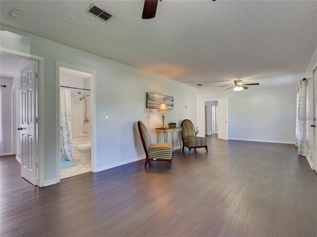 Building Photo - 351 Monarco Ave