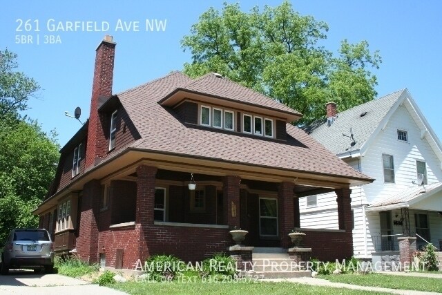 Foto principal - 261 Garfield Ave NW