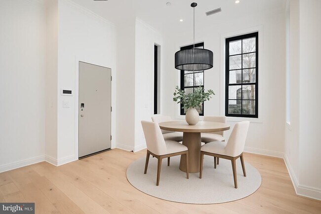 Foto del edificio - 1204 Q St NW