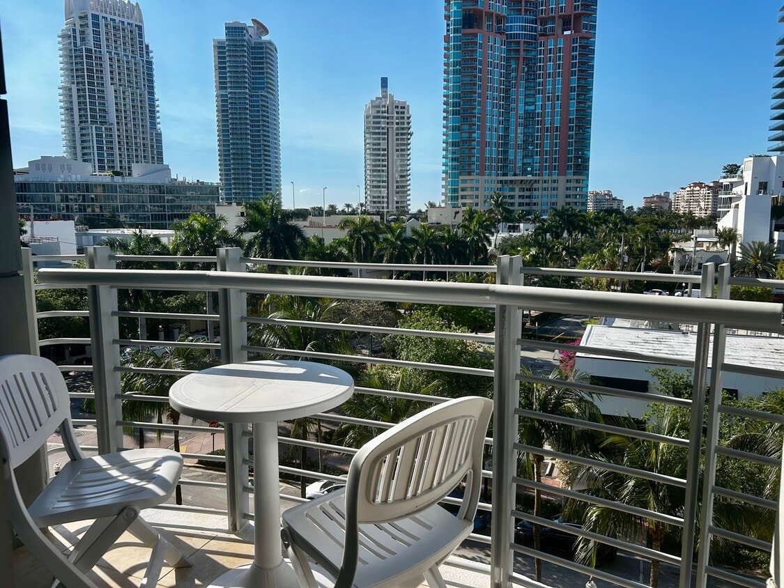 Photo - 110 Washington Ave (Miami Beach, FL)