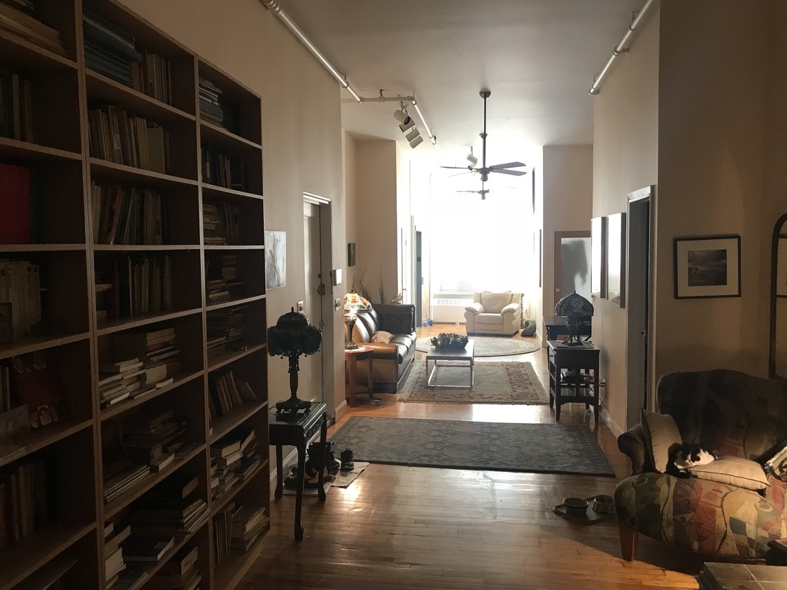 Primary Photo - 66 Grand St