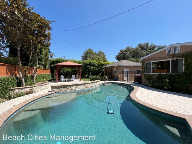 Building Photo - 3 br, 2 bath House - 4359 Montair Ave