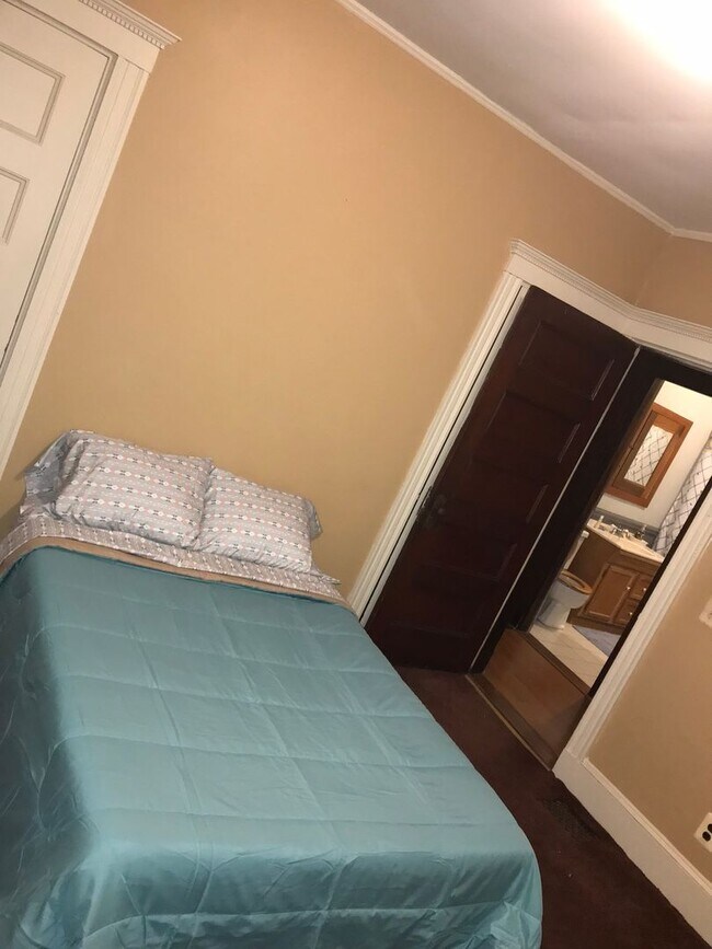 Foto del edificio - Beautiful 2 bed 1 Bath in Adams Village