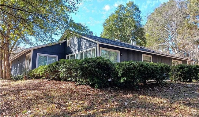 Building Photo - 505 Piney Fork Ln