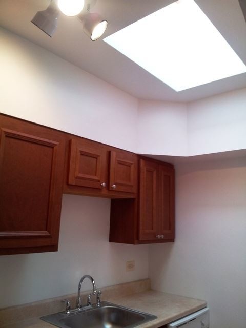 Foto del edificio - 7226 Roosevelt Rd