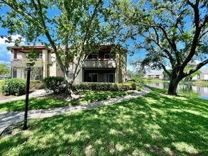 Building Photo - 10265 Gandy Blvd N