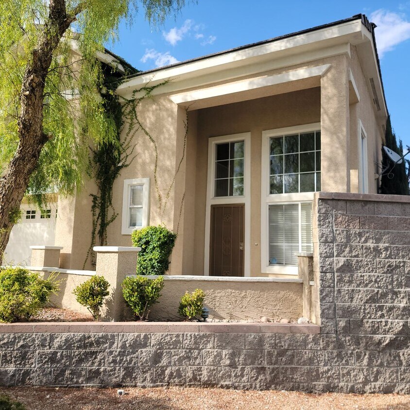 Spacious Home in Summerlin Community Poo... House Rental in Las