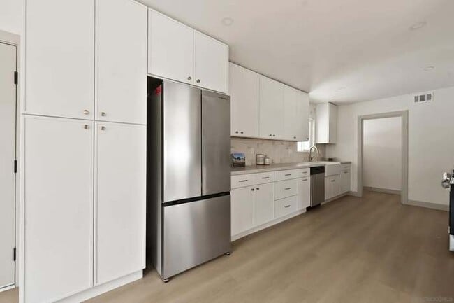 Foto del edificio - 195 Montebello St