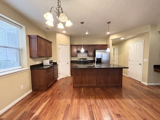 Building Photo - 4596 Red Sage Ct