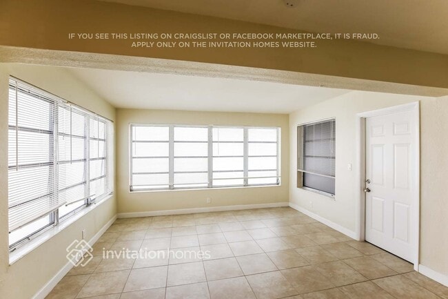 Foto del edificio - 8800 NW 11th St