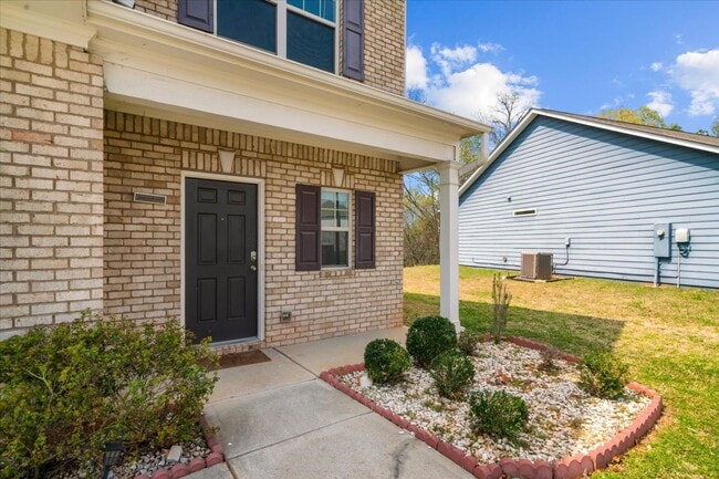 Foto del edificio - 1407 Red Hill Dr