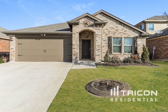 Building Photo - 881 Darst Dr