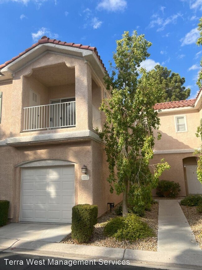 Foto del edificio - 2 br, 3 bath House - 251 S. Green Valley P...