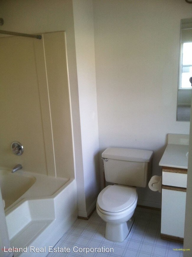 Building Photo - 2 br, 2.5 bath House - 712 Gemstone Lane