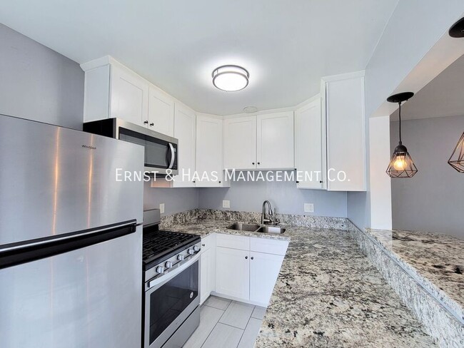 Foto del edificio - 1280 E 4th St