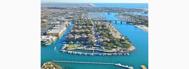 Building Photo - 8124 Marina Pacifica Dr N