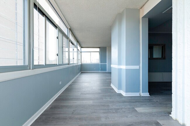 Foto del edificio - 1313 N Williams St