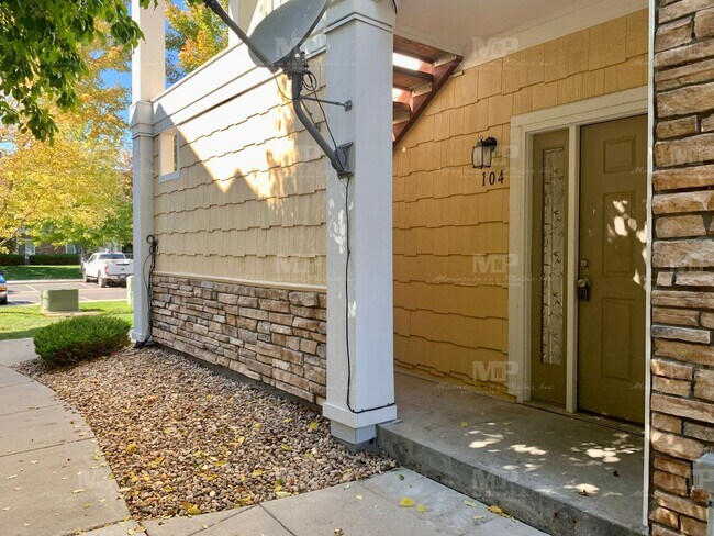 Foto del edificio - 4825 Hahns Peak Dr